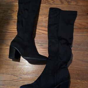 Elegant Black Knee-High Women's Boots